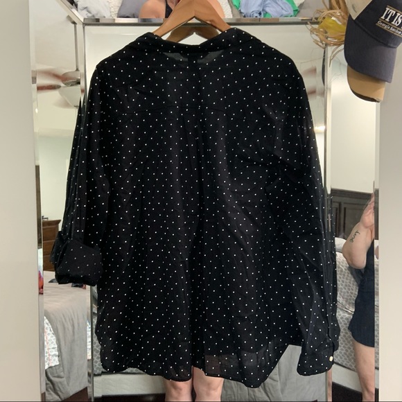Old Navy - Polkadot Buttondown - Picture 5 of 5